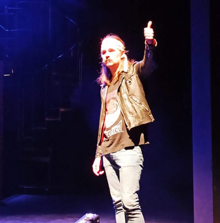 Antti Maantiehinno Bloodstained Metal